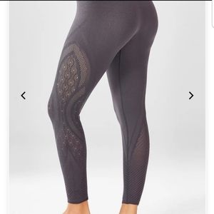 Fabletics Mid-rise Sculpting Leggings